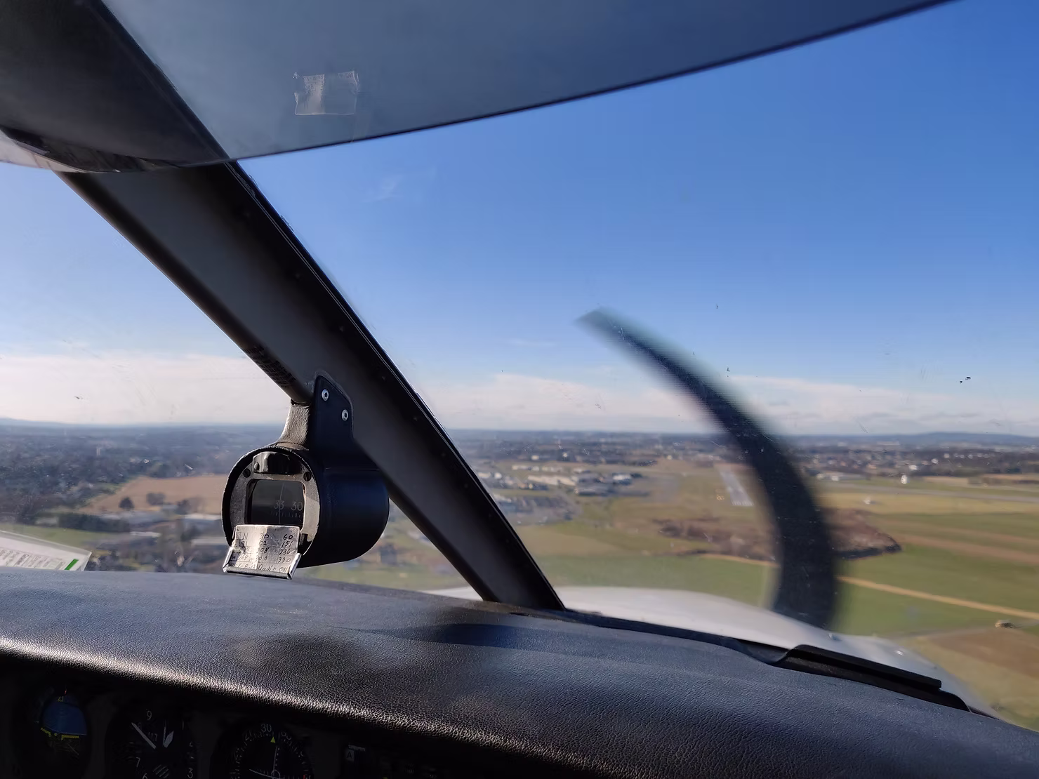 FAA regulations for logging flight hours